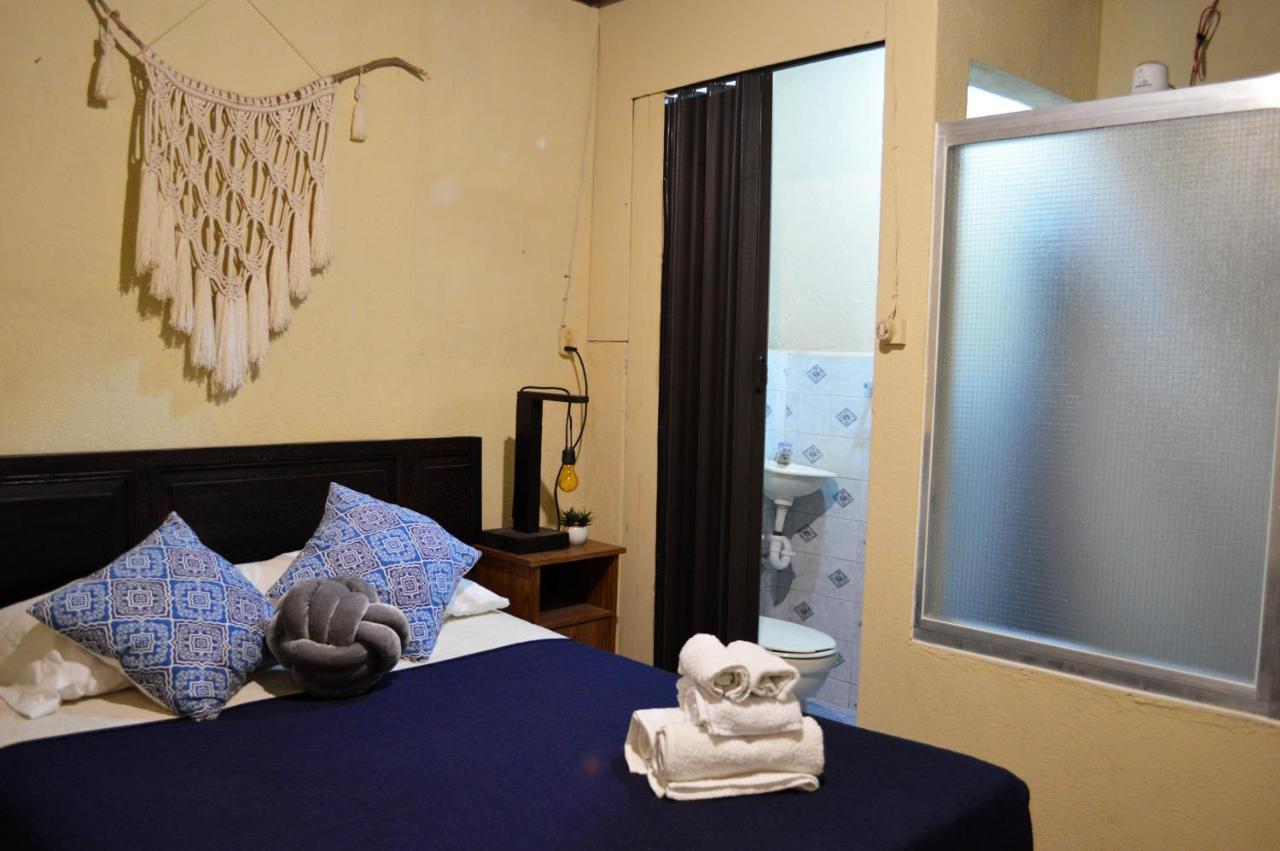 Ave Del Paraiso Guest House Antigua Eksteriør billede