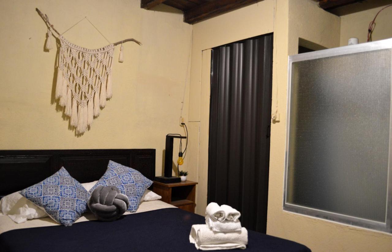 Ave Del Paraiso Guest House Antigua Eksteriør billede