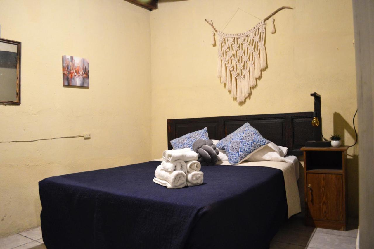 Ave Del Paraiso Guest House Antigua Eksteriør billede