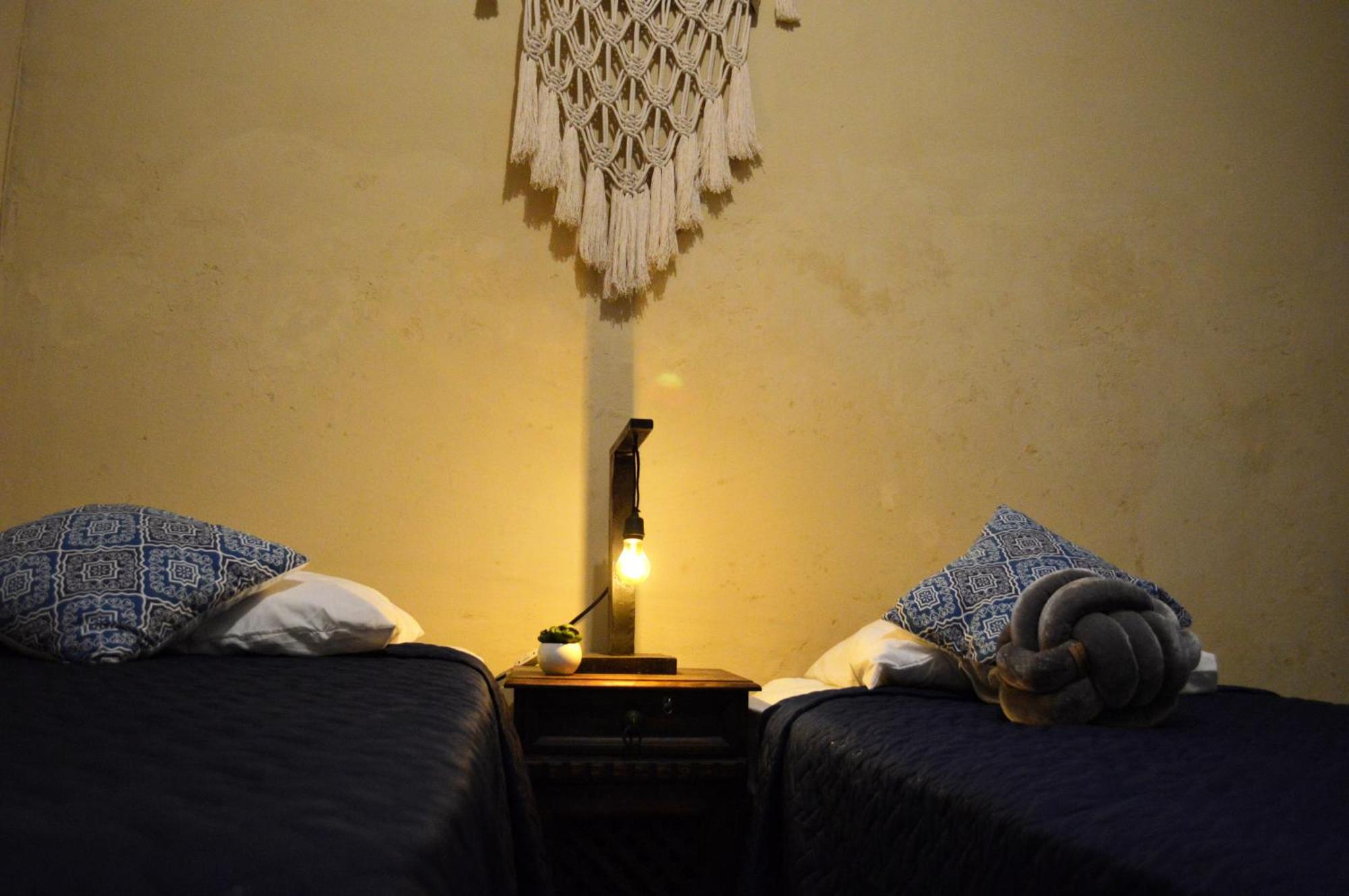 Ave Del Paraiso Guest House Antigua Eksteriør billede