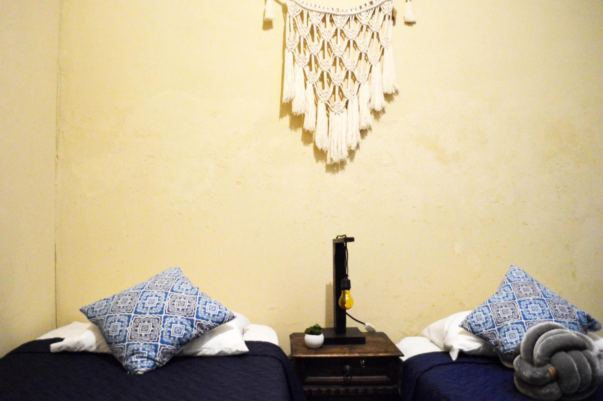 Ave Del Paraiso Guest House Antigua Eksteriør billede